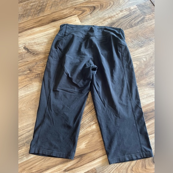 Nike crop pants - Picture 3 of 3